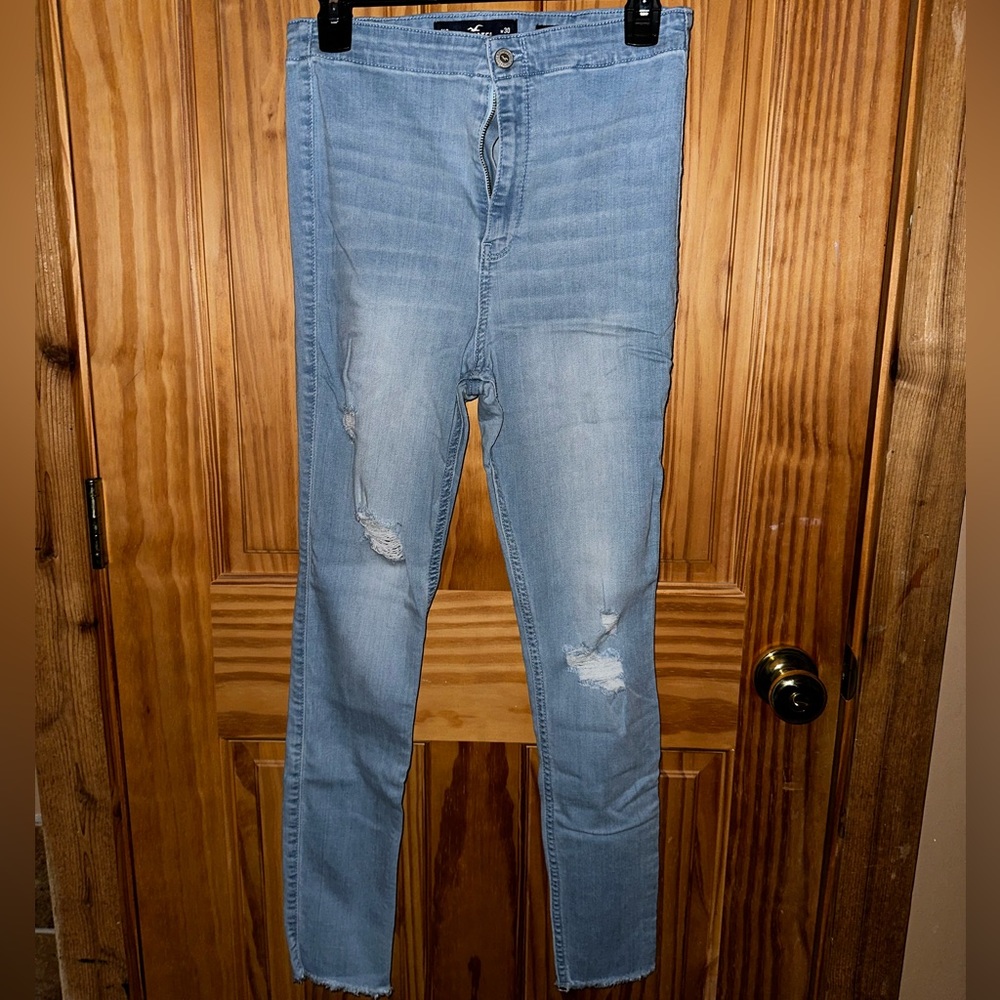 Light blue lightly ripped jeans